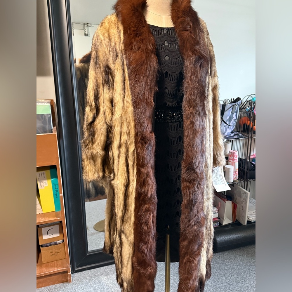 Chic mix of fitch and fox fur. Real fur.